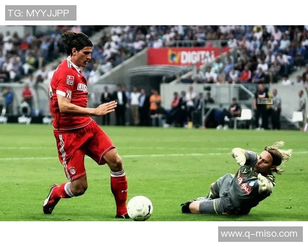 足球明星时尚穿搭解析探秘美式风格的魅力与个性